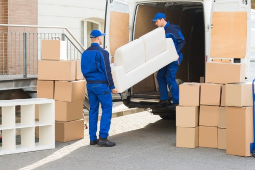 Safe and flexible Movers Kennington payments with multiple accepted methods