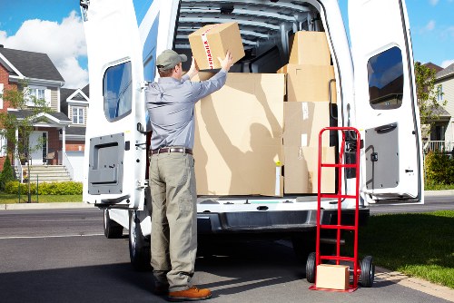 Moving day assistance for a home removal in Kennington